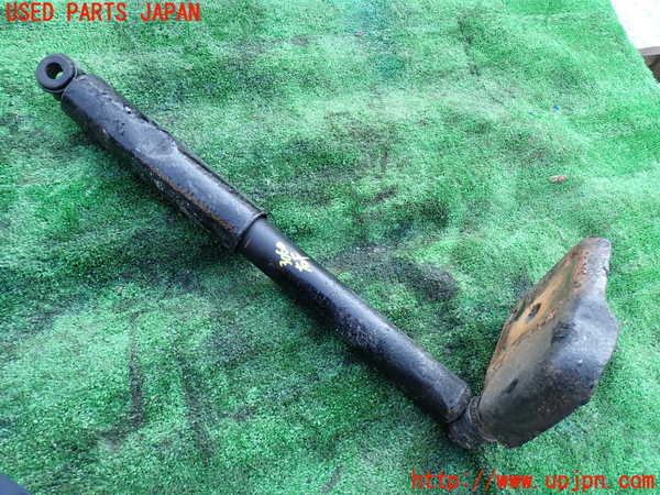 1UPJ-30605060]三菱ジープ(J53)右フロントショックアブソーバー 中古_m0001.jpg