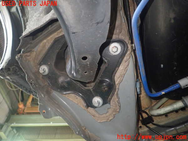 1UPJ-30624305]BMW ミニ(MINI)クーパーS F55(XS20)左リアナックルハブ 中古_m0004.jpg