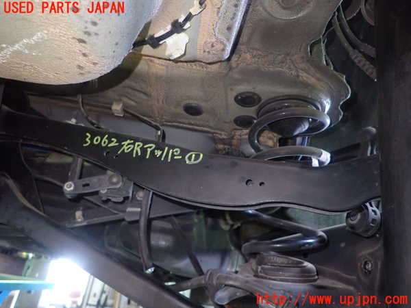1UPJ-30625146]BMW ミニ(MINI)クーパーS F55(XS20)右リアアッパーアーム1 中古_m0001.jpg
