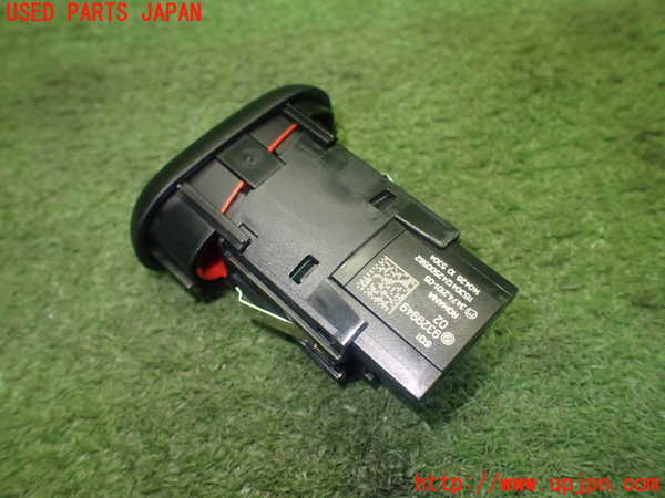 1UPJ-30626290]BMW ミニ(MINI)クーパーS F55(XS20)ハザードスイッチ 中古_m0003.jpg