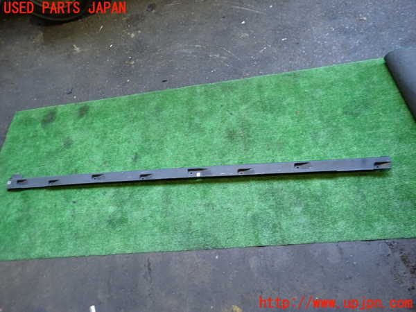 2UPJ-30631392]アウディ・Q4 スポーツバック e-tron(FZEBJ)左サイドステップ 中古_m0001.jpg