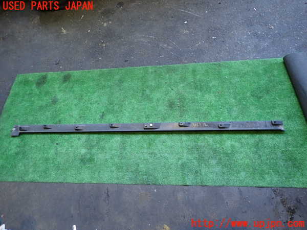 2UPJ-30631392]アウディ・Q4 スポーツバック e-tron(FZEBJ)左サイドステップ 中古_m0002.jpg
