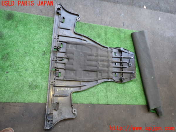 2UPJ-30631722]アウディ・Q4 スポーツバック e-tron(FZEBJ)アンダーカバー2 中古_m0002.jpg