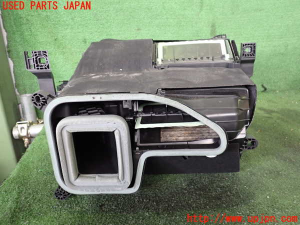 2UPJ-30636095]アウディ・Q4 スポーツバック e-tron(FZEBJ)ブロアファン(ブロアーファン) 中古_m0002.jpg