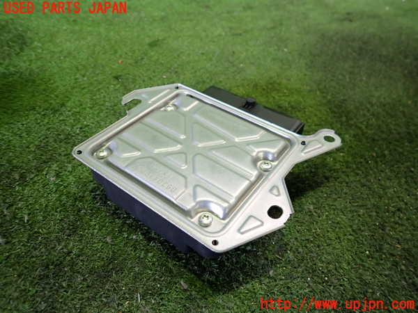 2UPJ-30636145]アウディ・Q4 スポーツバック e-tron(FZEBJ)エアバッグコンピューター (展開済)(ジャンク品) 中古_m0002.jpg