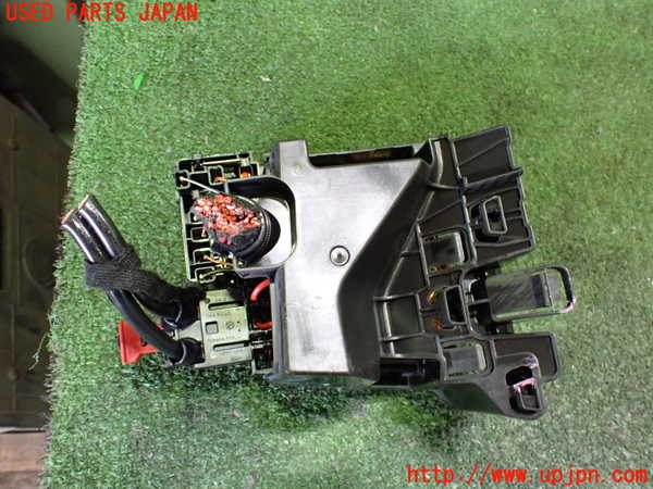 2UPJ-30636741]アウディ・Q4 スポーツバック e-tron(FZEBJ)ヒューズボックス1 中古_m0002.jpg