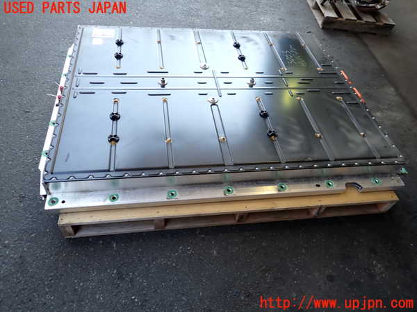 2UPJ-30636911]アウディ・Q4 スポーツバック e-tron(FZEBJ)ハイブリッドバッテリー1 中古_m0001.jpg