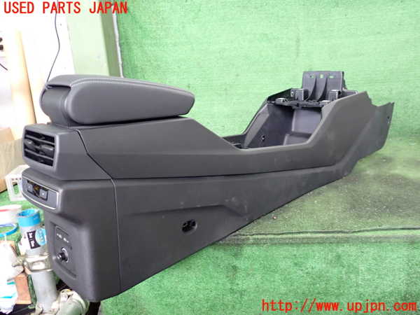 2UPJ-30637540]アウディ・Q4 スポーツバック e-tron(FZEBJ)センターコンソール (ジャンク品) 中古_m0001.jpg