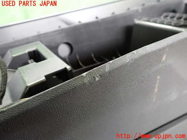 2UPJ-30637540]アウディ・Q4 スポーツバック e-tron(FZEBJ)センターコンソール (ジャンク品) 中古_m0004.jpg
