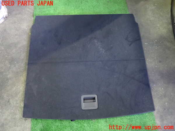 2UPJ-30637771]アウディ・Q4 スポーツバック e-tron(FZEBJ)ラゲッジトレイ1 中古_m0001.jpg