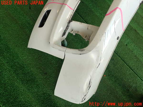 2UPJ-30641010]アウディ・TT クーペ(8JCCZF)フロントバンパー ジャンク品 中古_m0003.jpg