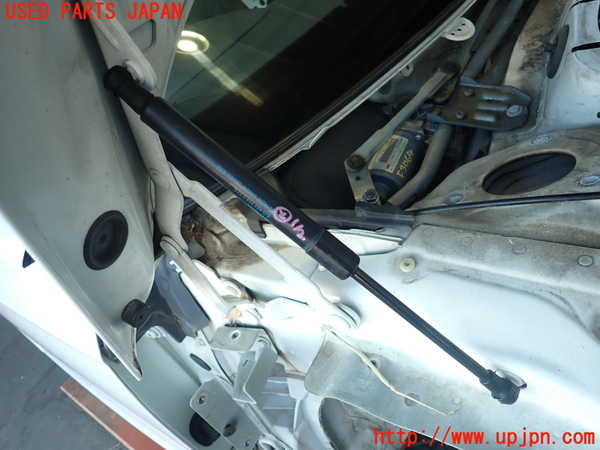 2UPJ-30641068]アウディ・TT クーペ(8JCCZF)ボンネットダンパー 中古_m0001.jpg