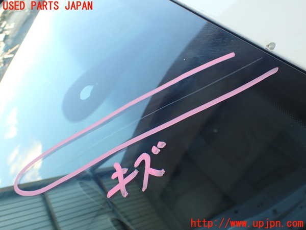 2UPJ-30641195]アウディ・TT クーペ(8JCCZF)フロントガラス ジャンク品 (43R-00361 M121) 中古_m0003.jpg