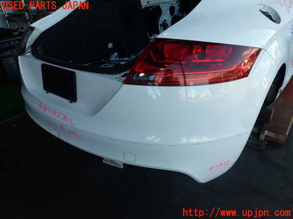2UPJ-30641610]アウディ・TT クーペ(8JCCZF)リアバンパー ジャンク品 中古_m0001.jpg