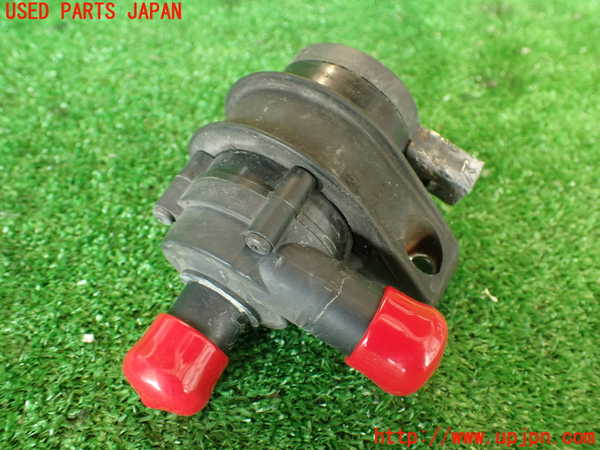 2UPJ-30642110]アウディ・TT クーペ(8JCCZF)ウォーターポンプ 中古_m0001.jpg