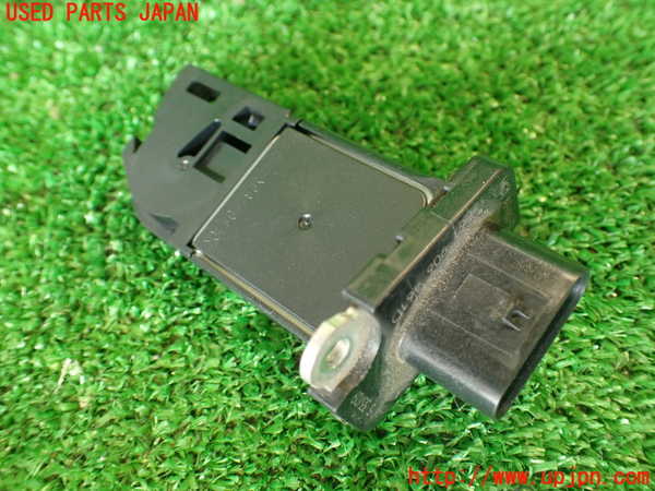 2UPJ-30646320]アウディ・TT クーペ(8JCCZF)エアフロメーター 中古_m0002.jpg