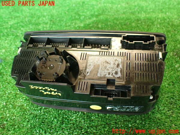 2UPJ-30646066]アウディ・TT クーペ(8JCCZF)エアコンスイッチ1 中古_m0004.jpg
