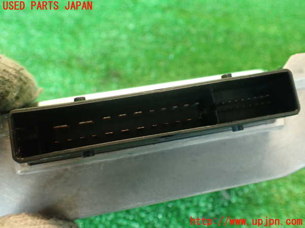 2UPJ-30646525]アウディ・TT クーペ(8JCCZF)アンプ 中古_m0003.jpg