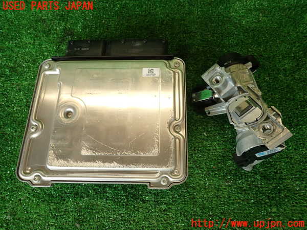 2UPJ-30646110]アウディ・TT クーペ(8JCCZF)エンジンコンピューター ジャンク品 中古_m0002.jpg