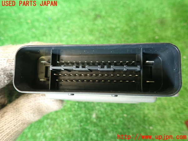 2UPJ-30646120]アウディ・TT クーペ(8JCCZF)サスペンションコンピューター 中古_m0003.jpg