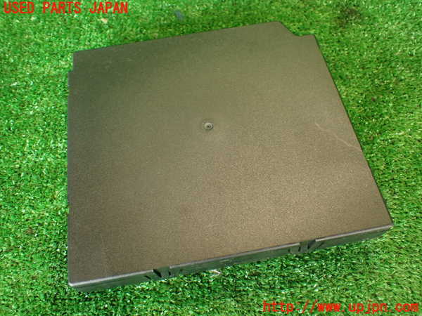 2UPJ-30646146]アウディ・TT クーペ(8JCCZF)コンピューター1 中古_m0002.jpg