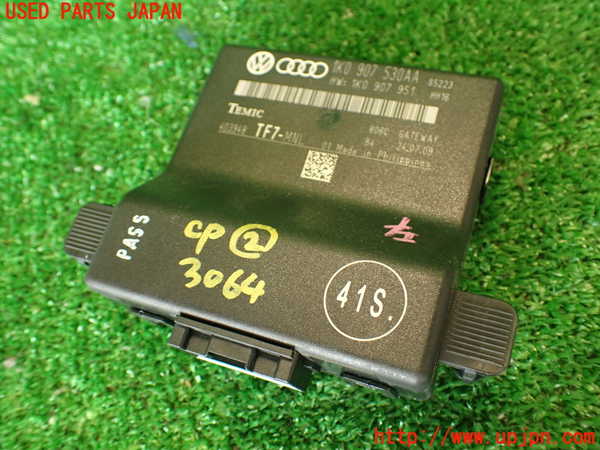 2UPJ-30646147]アウディ・TT クーペ(8JCCZF)コンピューター2 中古_m0001.jpg