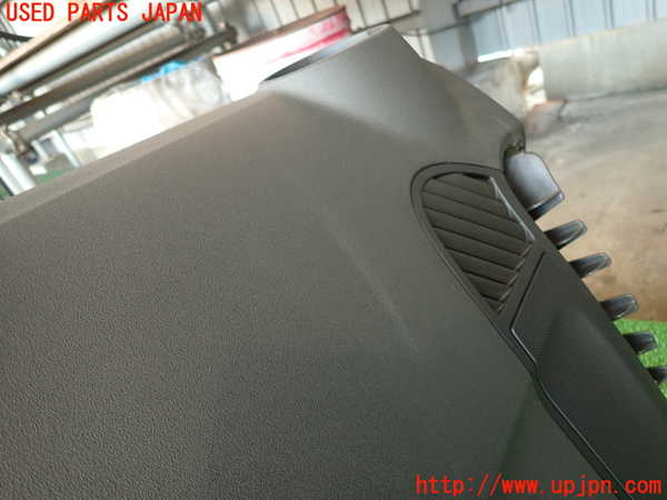 2UPJ-30647505]アウディ・TT クーペ(8JCCZF)ダッシュボード 中古_m0004.jpg