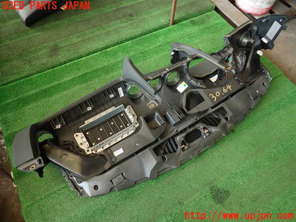 2UPJ-30647505]アウディ・TT クーペ(8JCCZF)ダッシュボード 中古_m0005.jpg