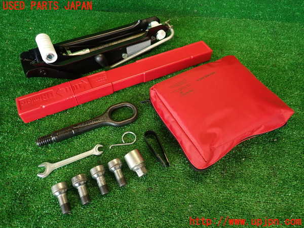 2UPJ-30647805]アウディ・TT クーペ(8JCCZF)車載工具 中古_m0003.jpg