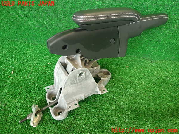 2UPJ-30647550]アウディ・TT クーペ(8JCCZF)サイドブレーキレバー 中古_m0002.jpg