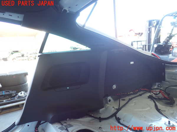 2UPJ-30647675]アウディ・TT クーペ(8JCCZF)右リアピラートリム 中古_m0001.jpg