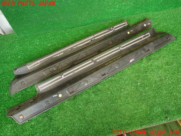 2UPJ-30647740]アウディ・TT クーペ(8JCCZF)スカッフプレート 中古_m0004.jpg