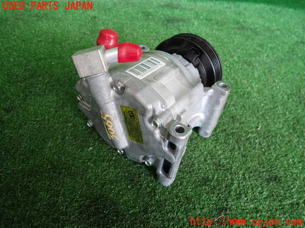 2UPJ-30656025]フィアット・500(31209)エアコンコンプレッサー 中古_m0002.jpg