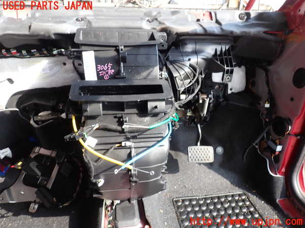2UPJ-30656081]フィアット・500(31209)エバポレーター1 中古_m0001.jpg