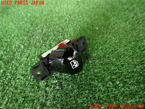 2UPJ-30656245]フィアット・500(31209)左パワーウィンドウスイッチ 中古_m0001.jpg