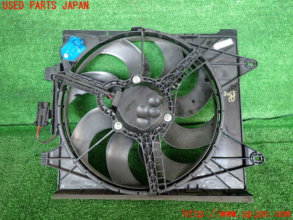 2UPJ-30656836]フィアット・500(31209)電動ファン1 中古_m0001.jpg