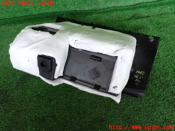2UPJ-30657516]フィアット・500(31209)グローブボックス1 中古_m0004.jpg