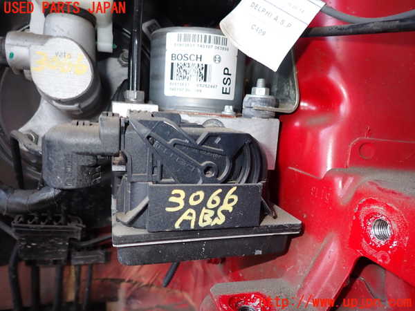 2UPJ-30664040]フィアット・500(31209)ABSアクチュエーター 中古_m0002.jpg