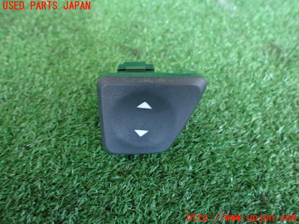 2UPJ-30666240]フィアット・500(31209)右パワーウィンドウスイッチ 中古_m0001.jpg