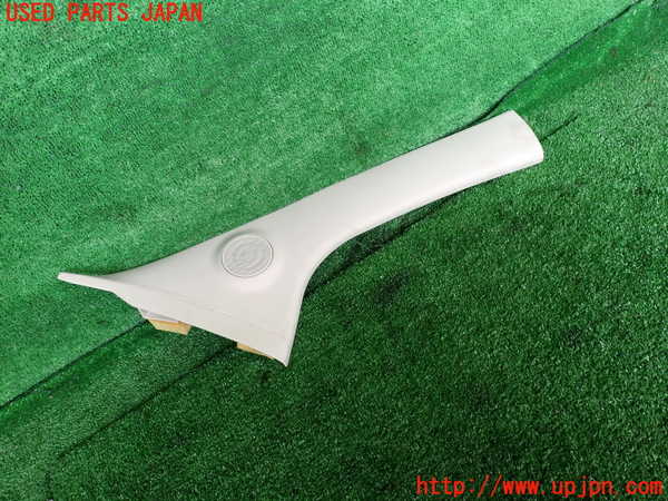 2UPJ-30667655]フィアット・500(31209)右フロントピラートリム 中古_m0001.jpg