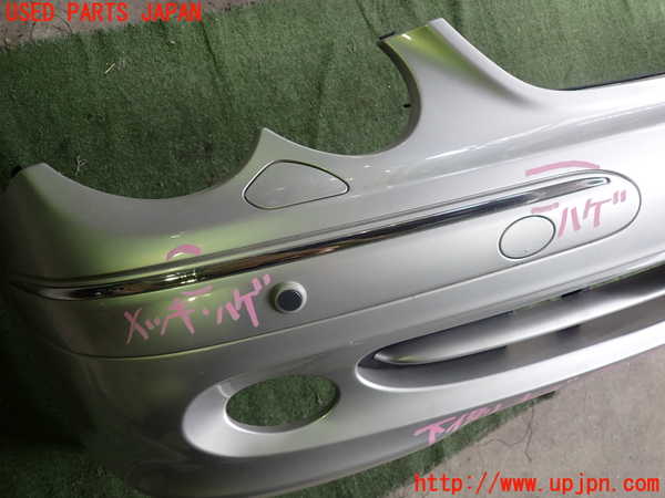 2UPJ-30671010]ベンツCLK320(209365)フロントバンパー 中古 C209_m0002.jpg