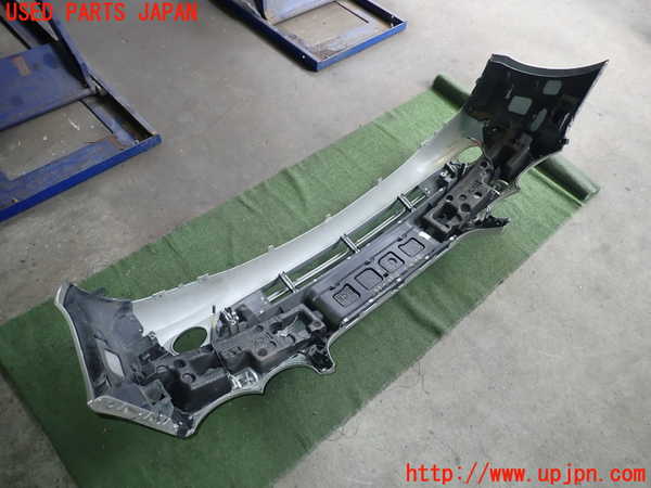 2UPJ-30671010]ベンツCLK320(209365)フロントバンパー 中古 C209_m0005.jpg