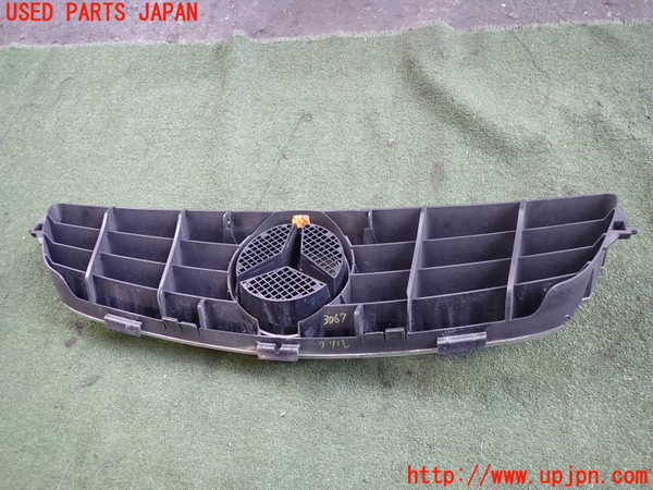 2UPJ-30671050]ベンツCLK320(209365)ラジエターグリル 中古 C209_m0002.jpg