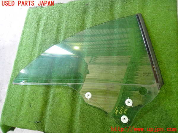2UPJ-30671380]ベンツCLK320(209365)右クォーターガラス (43R-001026 M25100) 中古 C209_m0001.jpg