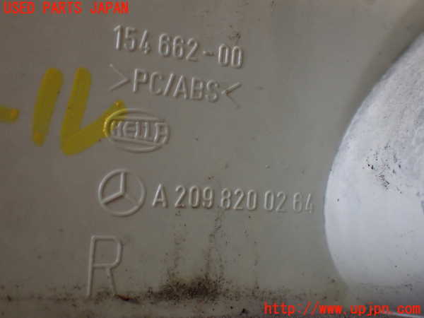 2UPJ-30671530]ベンツCLK320(209365)右テールランプ 中古 C209_m0004.jpg