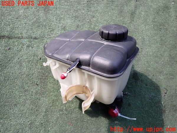 2UPJ-30672410]ベンツCLK320(209365)ラジエータータンク 中古 C209_m0001.jpg