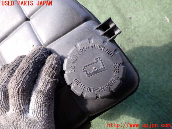 2UPJ-30672410]ベンツCLK320(209365)ラジエータータンク 中古 C209_m0002.jpg