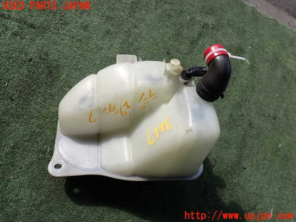 2UPJ-30672410]ベンツCLK320(209365)ラジエータータンク 中古 C209_m0003.jpg
