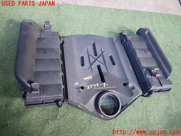 2UPJ-30672560]ベンツCLK320(209365)エアクリーナーボックス 中古 C209_m0004.jpg