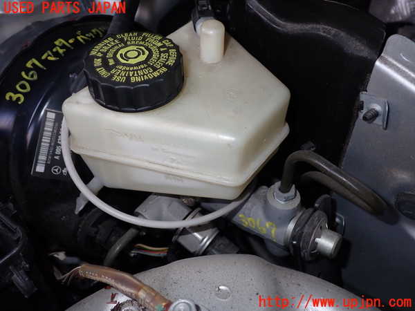 2UPJ-30674050]ベンツCLK320(209365)ブレーキマスターシリンダー 中古 C209_m0001.jpg